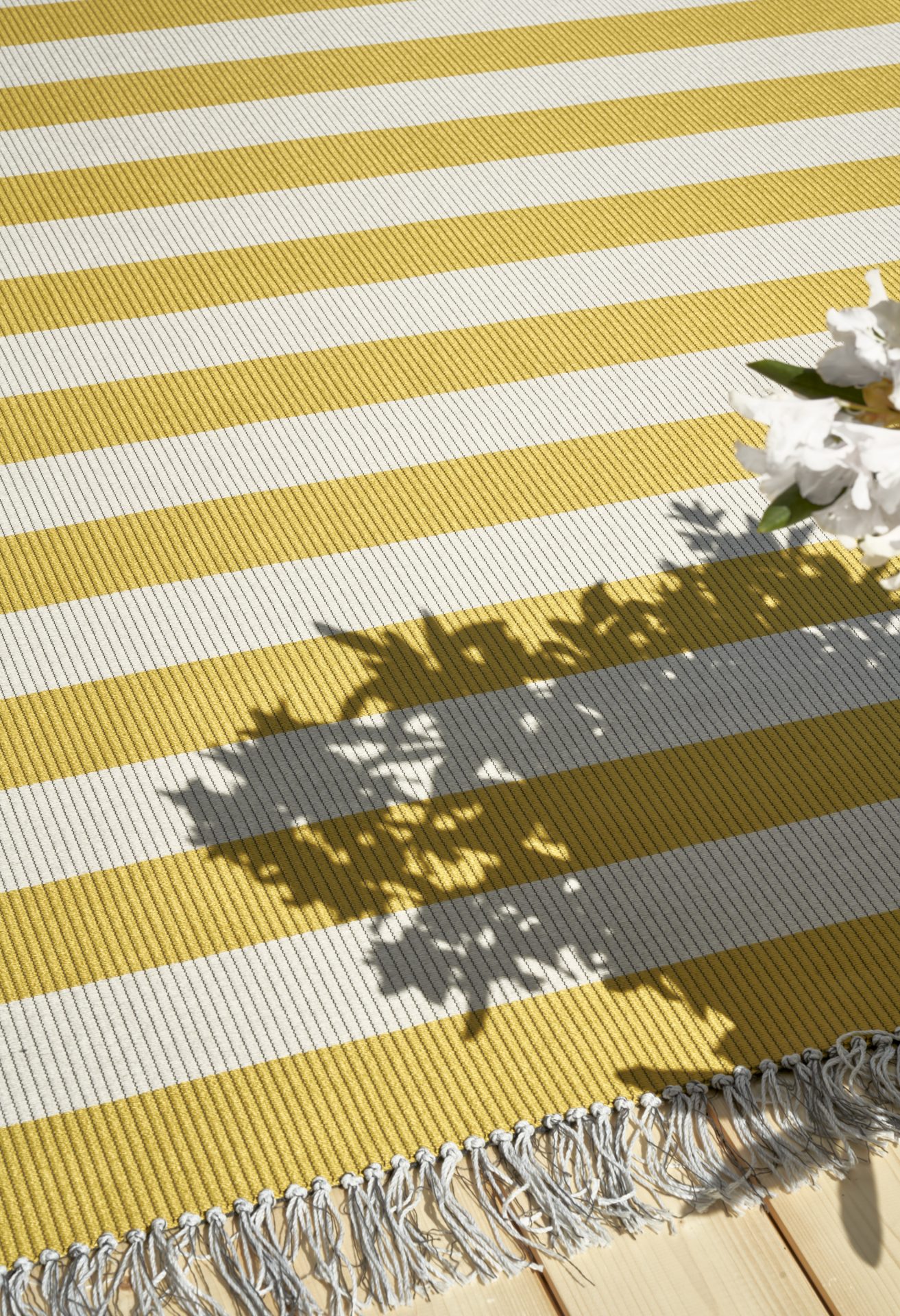Teppich Stripe in/out | yellow – light sand