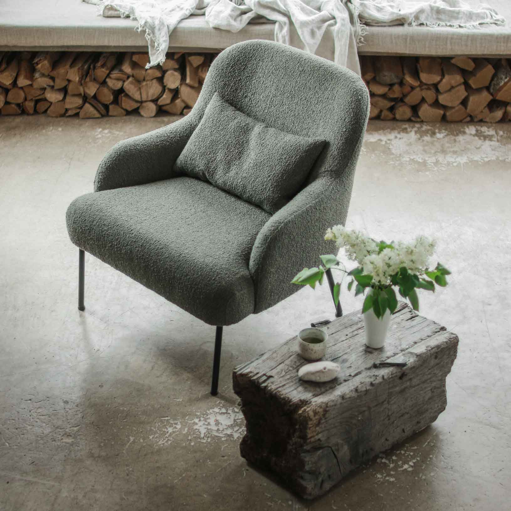 Freudenreich Interior Design | Loungesessel VIKA in grün