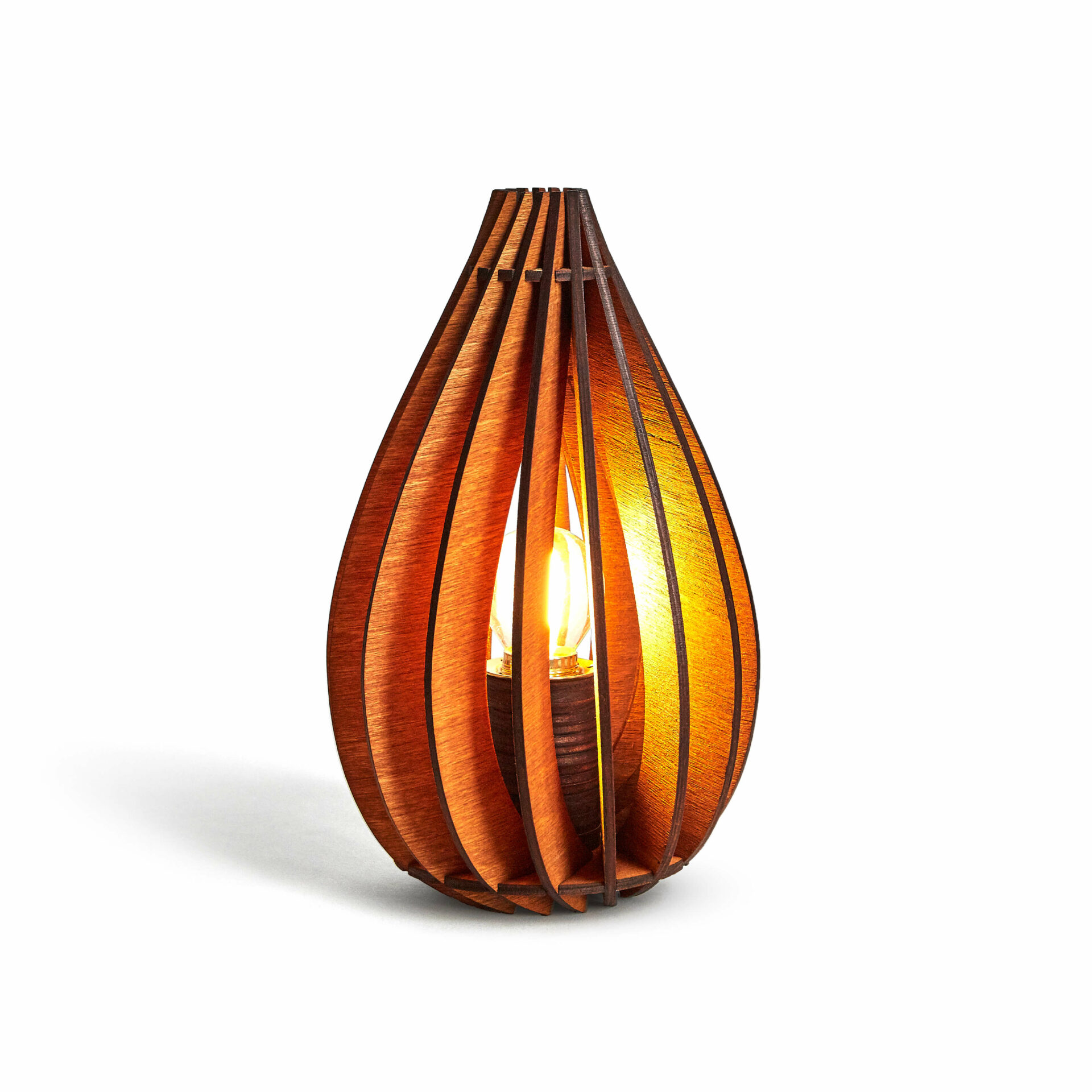 Freudenreich Interior Design | Tischlampe The Leaf XS von Kairoz