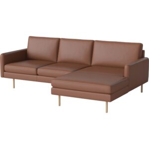 Freudenreich Interior Design | 3-Sitzer Sofa Scandinavia Remix cognac mit Chaiselongue rechts