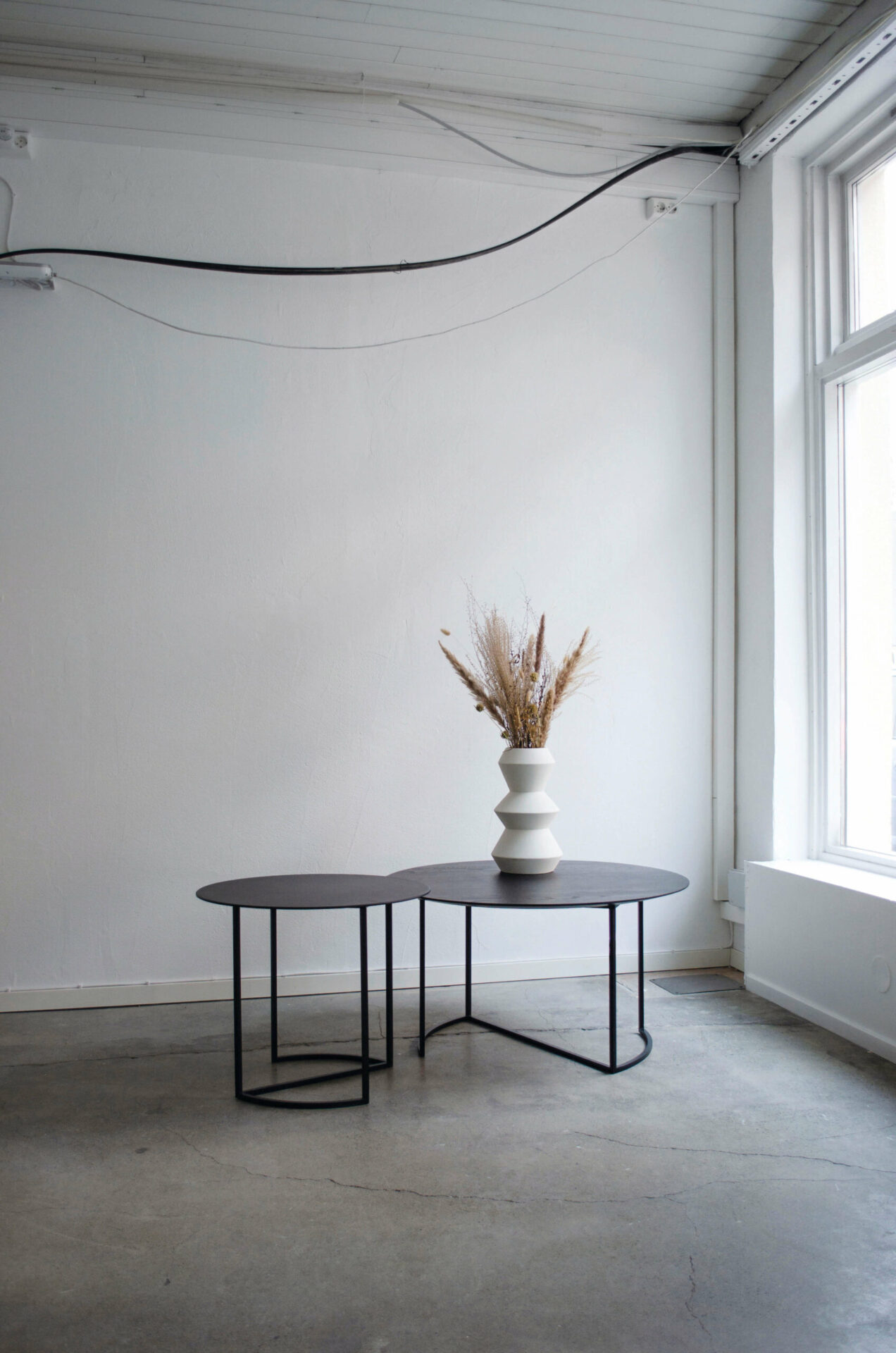 Freudenreich Interior Design | LJA Coffee Table Eiche schwarz