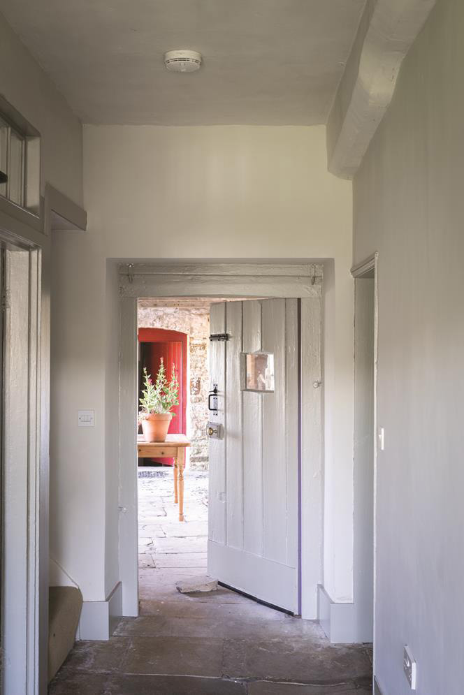 Freudenreich Interior Design | Farrow & Ball Shadow White No. 282