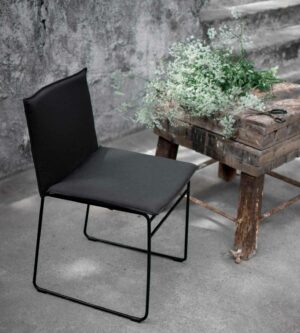 Freudenreich Interior Design | Outdoor Dining Stuhl Kyst in dew