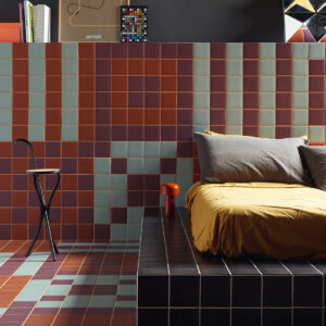 Freudenreich Interior Design | Fliese Pixel41 violet und tobaco und sky und black
